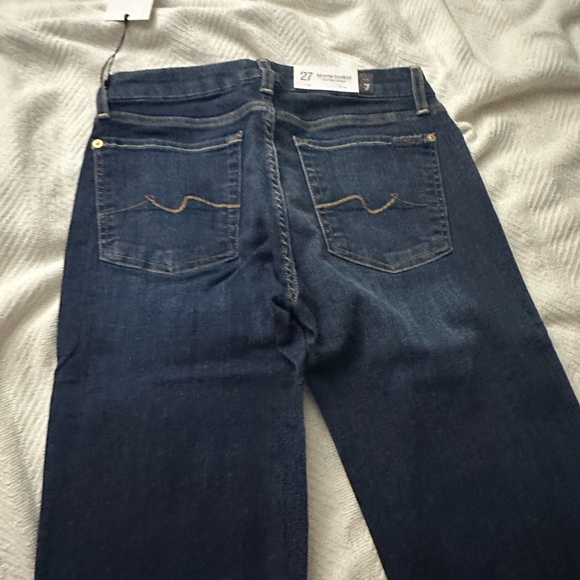 Jean - Picture 2 of 5